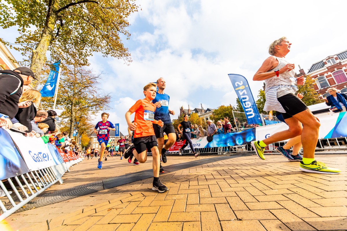 Menzis 4 Mijl van Groningen grootste loopfeest van Noord-Nederland