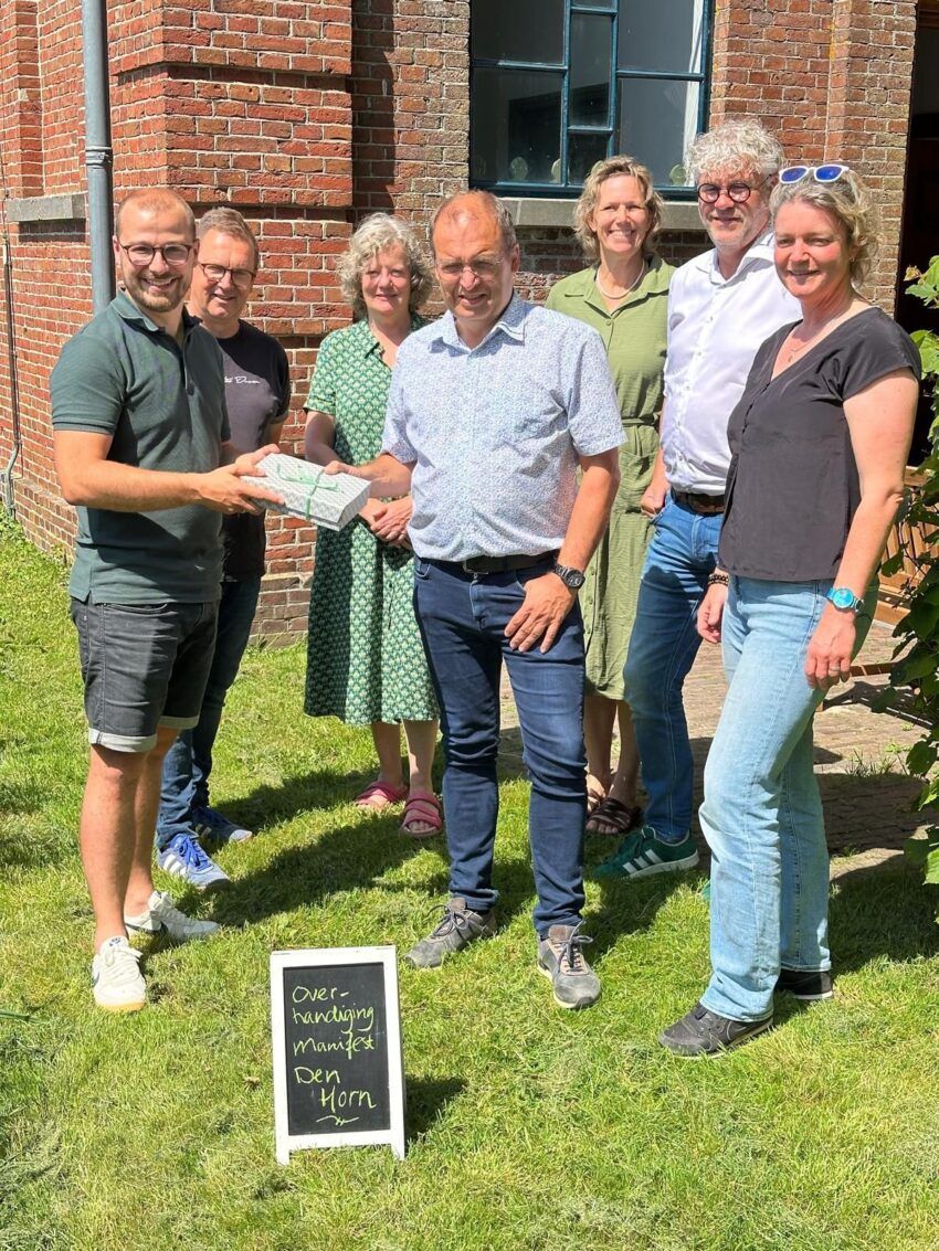 foto manifest aanbieding den horn