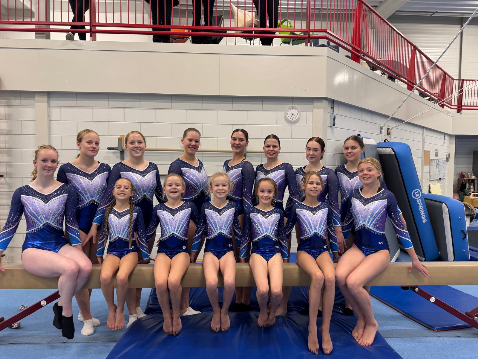 Actiedag turnvereniging TIGA Leek nieuwe pakjes