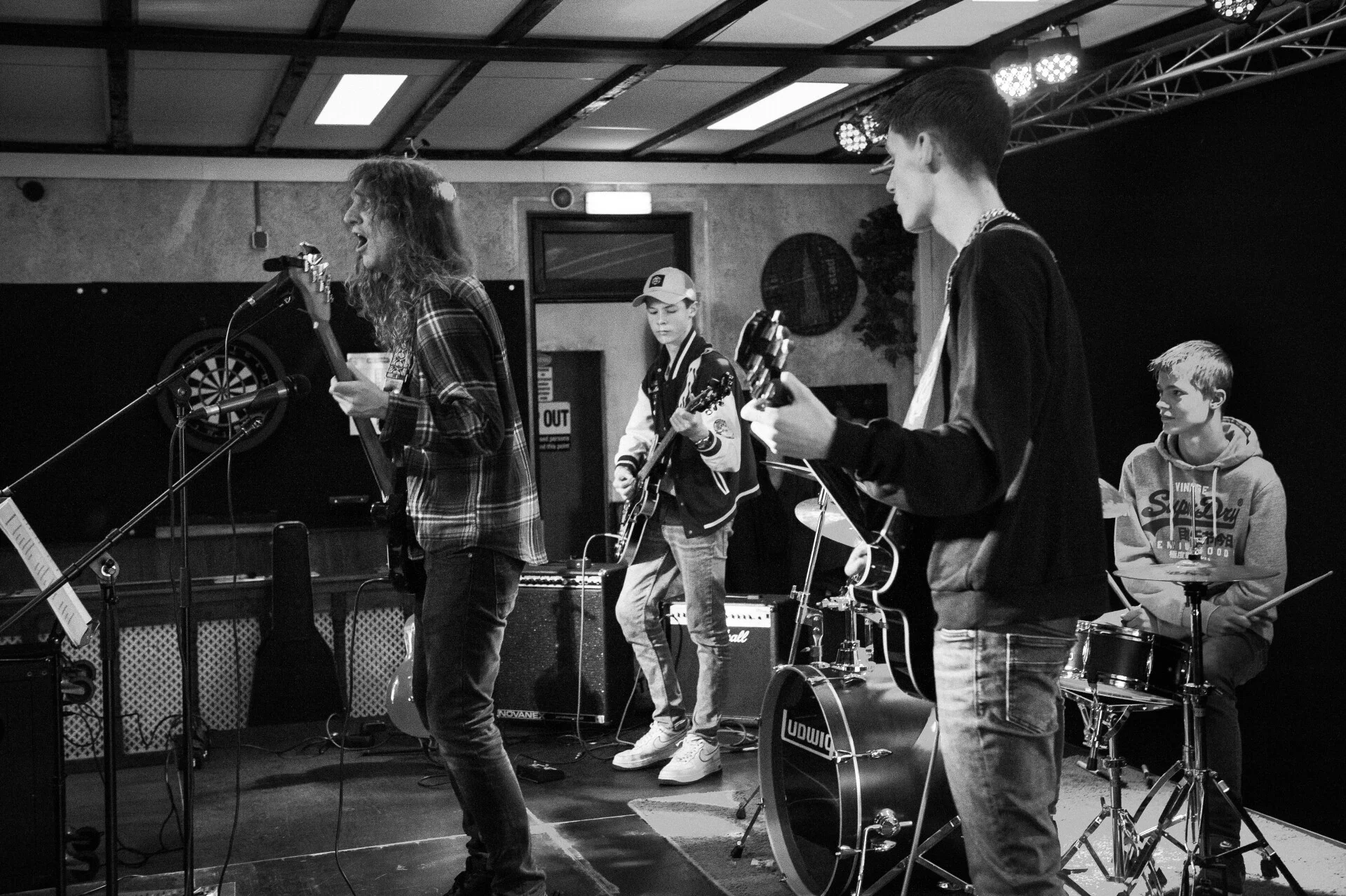 Wisselband – Westerkwartier|NU The Backyard Heroes