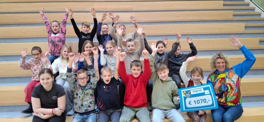 Groep 6 van cbs De Bron in actie voor Stichting Jarige Job